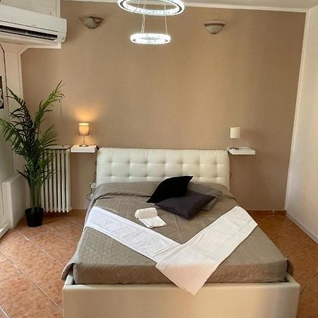 Destiny Home 2 Verona - Piazza Isolo Екстериор снимка