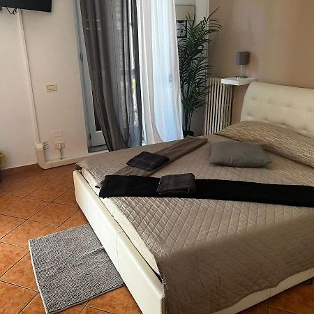 Destiny Home 2 Verona - Piazza Isolo Екстериор снимка